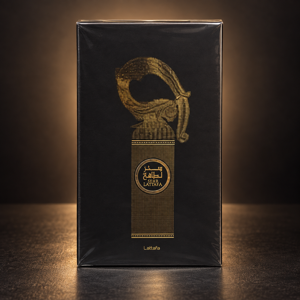 Sehr perfume retail packaging - studio view